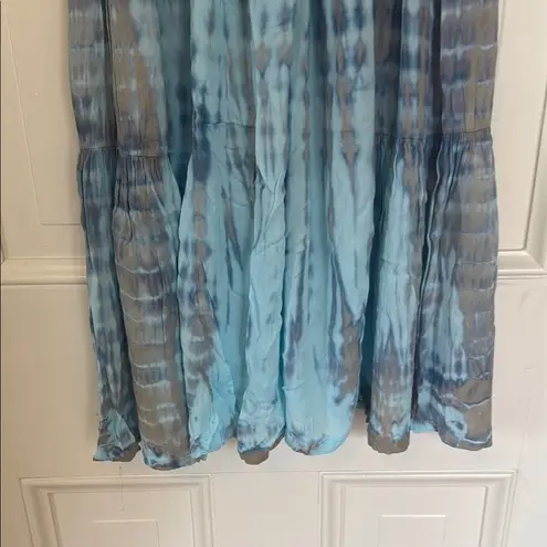 Blue Tiered wide legged pants Size undefined
