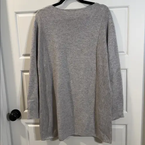 J. McLaughlin  cashmere blend tunic sweater medium - Image 4