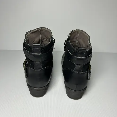 Rockport Womens Carly Strap Bootie Ankle Boots Side Zip Leather Size 7 Black. Black