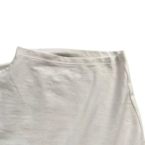 DSG center front cinched v