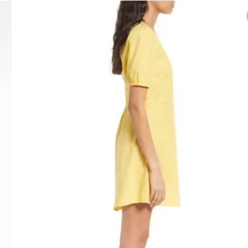 VERO MODA Taya Puff Sleeve Cut Out Mini Sundress in Yarrow Dandelion Lemon Sz M