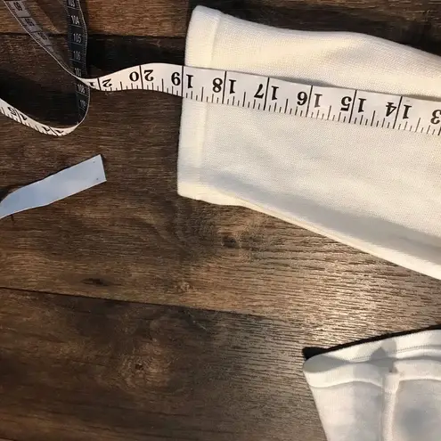 Requirements Large Cream Knit Blouse Black Gems