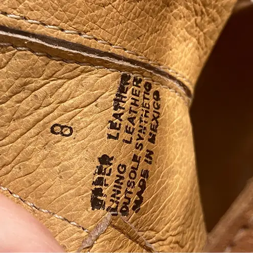 Very Volatile Women's Carry Wedge Sandal Tan Leather Wooden Heel Mexico Sz 8