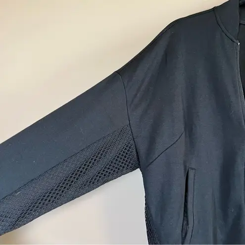 Adidas  Women’s Black Mesh Detail Zip Up Jacket Medium NWT