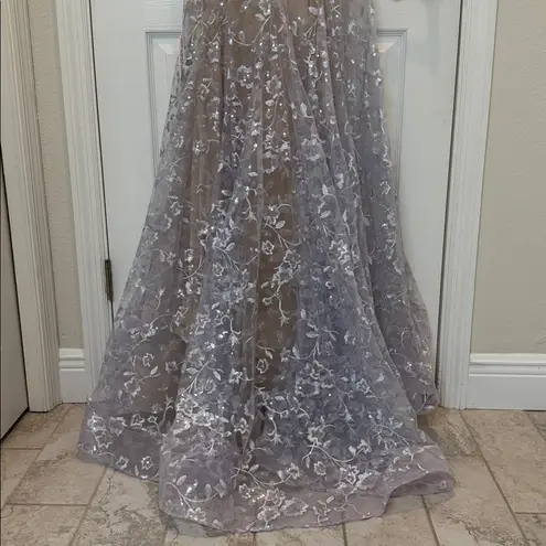 Mac Duggal NWT 79357 Embellished Cap Sleeve Illusion Neck Trumpet Gown Size 6