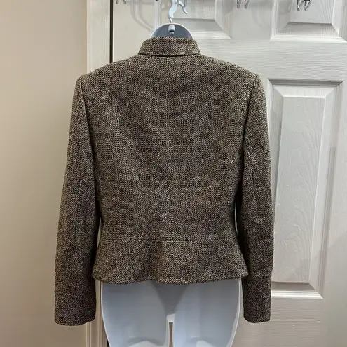 Tahari tweed brown jacket size 6
