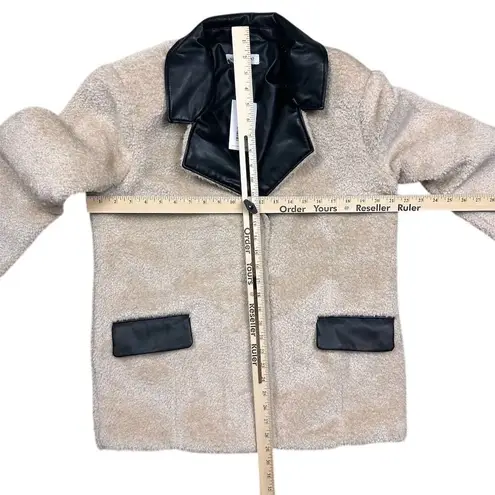 We Wore What NWT Women's Faux Fur Blazer Ivory & Black Size M Casual Jacket