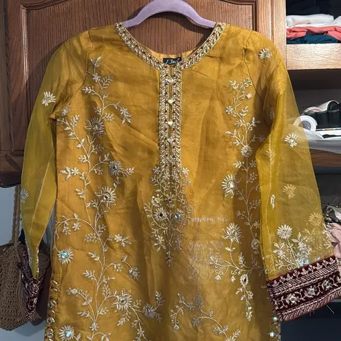 Embroidered Mustard Yellow Kurta with Mirror Accents size S Purple