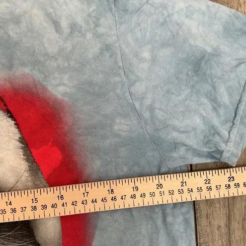 The Mountain Christmas Cat Graphic T-Shirt Cute Kitten Holiday Tee