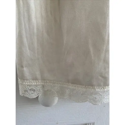 Vanity Fair Vintage Cream Tan Slip Dress Lace Hem Size 34 Feminine Babydoll