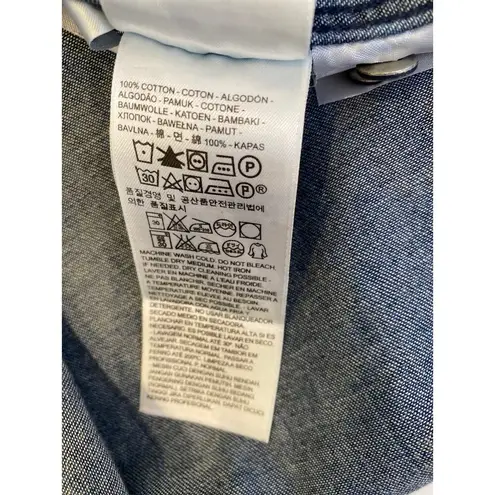 Levi's Levi’s Casual Blue Button Down Denim Long Sleeve Women’s Shirt EUC Sz M Cotton