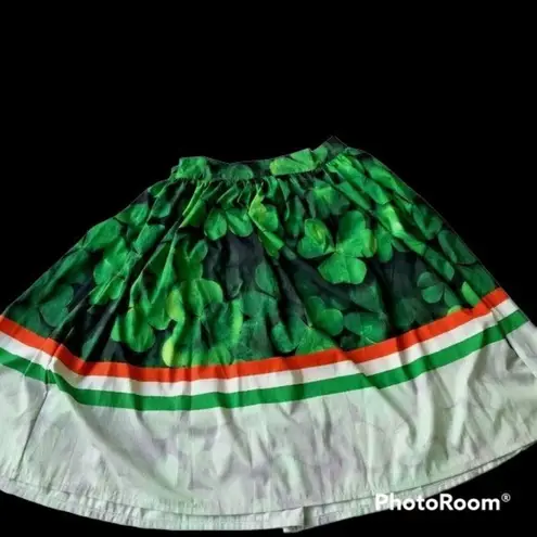 Vintage Shamrock Skirt Ireland Colors 30" Waist Flared Side Zip St Patr… Size undefined