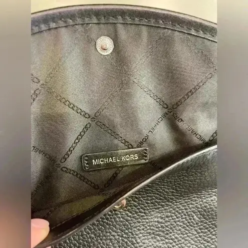 Michael Kors  Black Leather Clutch Wristlet‎ Wallet