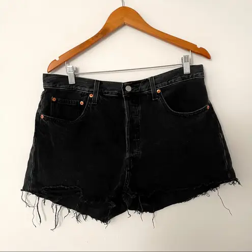 Levi's  • 501 original high rise black cut-off denim shorts sz 32