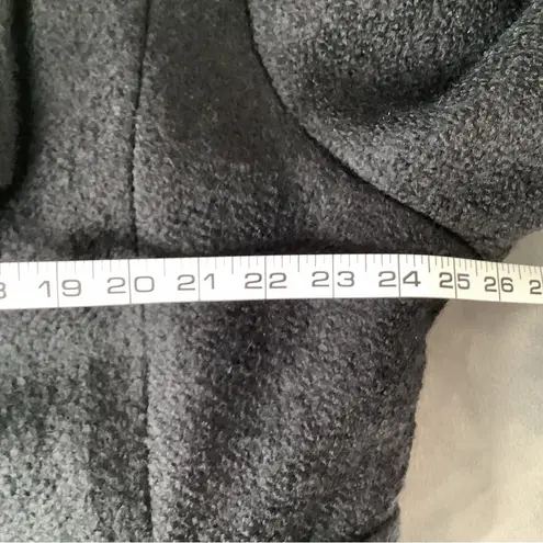 Ivanka Trump Elegant midi coat 🌷