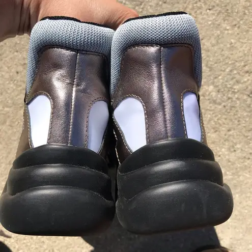 Linea Paolo Rayne Sneaker size 8