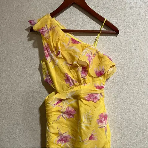 AMUR Vi yellow floral ruffle one shoulder gown 4