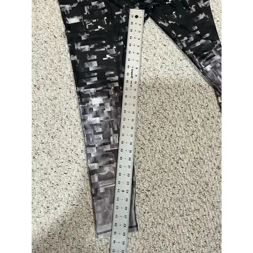 Rbx Active Woman’s Long Pants Black /white/grey Pattern Xl