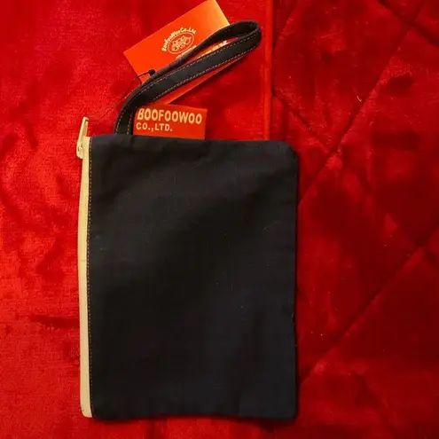 New Rare BooFooWoo X Sanrio Collaboration Hello Kitty 2017 Zip Wristlet Black