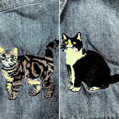 Vintage 90ās Embroidered Cats Denim Jean Jacket Blue Size M