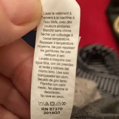 Bella Canvas  size 2XL grey “Good time and tan lines” graphic tank top EUC worn - Image 6