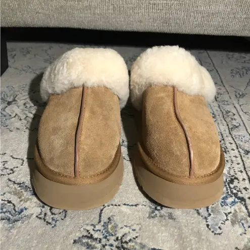 UGG Disquette Platform Slipper