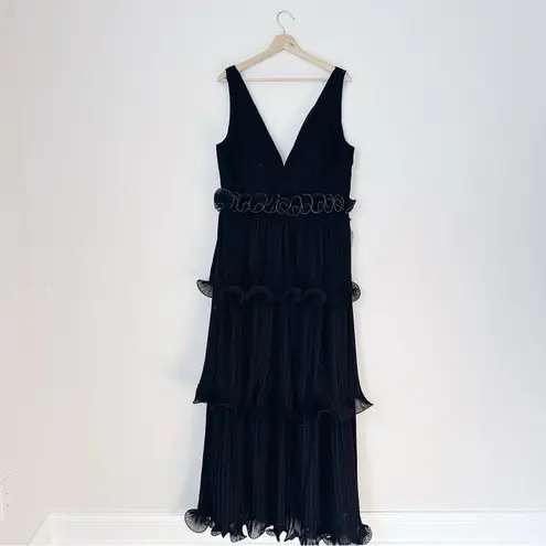 Mac Duggal NEW Woman's Pleated Ruffle Tiered Plunge Back Detail Deep V-Neck Maxi