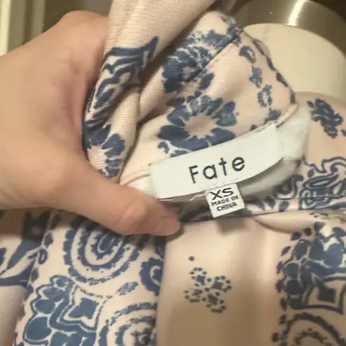 NWOT Bandana Print Shacket Blue Size XS