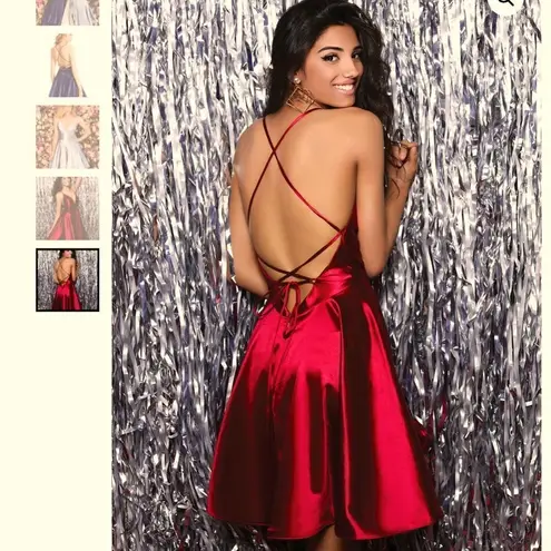 Clarisse Short Satin Formal Dress in Wine