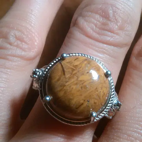 Script Stone and Brazilian Smokey Quartz Solitaire Copper Ring (Size 9)