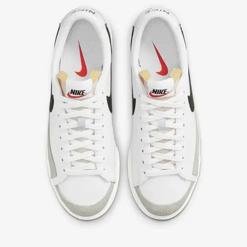 Nike  Blazer Low Platform 11.5