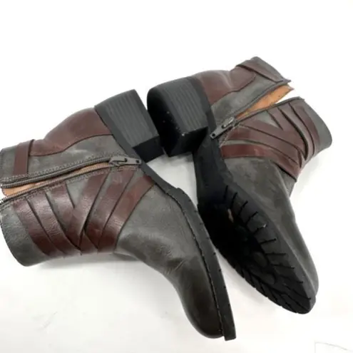 EuroSoft Phoebe Faux Leather Buckle Accent Boot Bootie Size 7 Gray & Brown