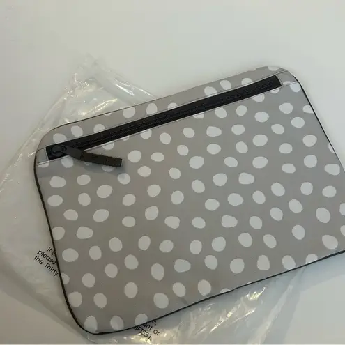 Thirty One NEW Pocket