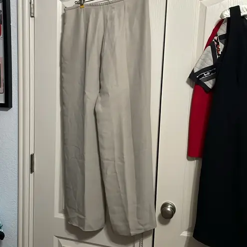 Armani Collezioni 💙💖 Beige Wide Leg Pants