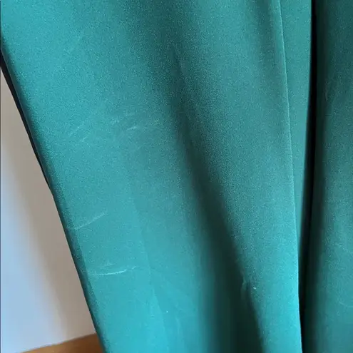 Fame and Partners Green Cowl Neck Gown US 12 NEW