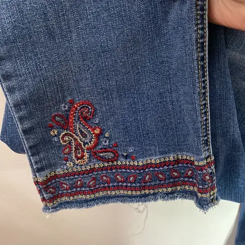 Democracy slim straight flood boho embroidered distressed cropped jeans size 8