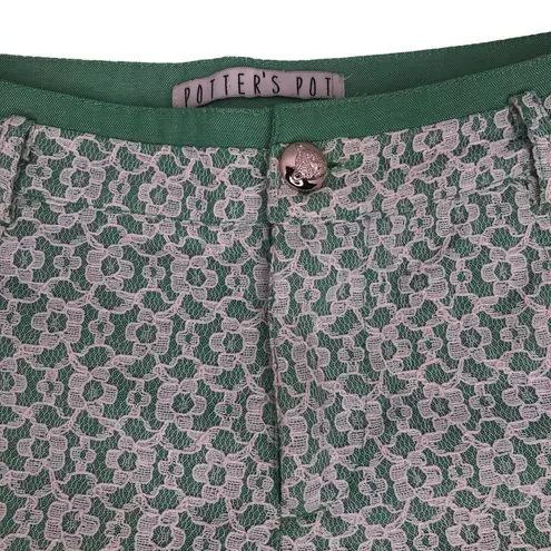 potter's pot Lace Shorts - Size Small