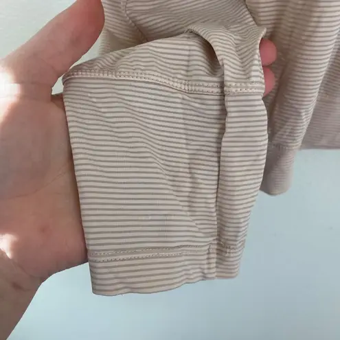 Zyia Woman's XL Light Pink Long Sleeve Striped Open Back Athletic Work Out Top