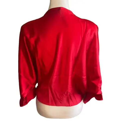 Renee C Twist Satin Cropped Blouse Size Medium NWT