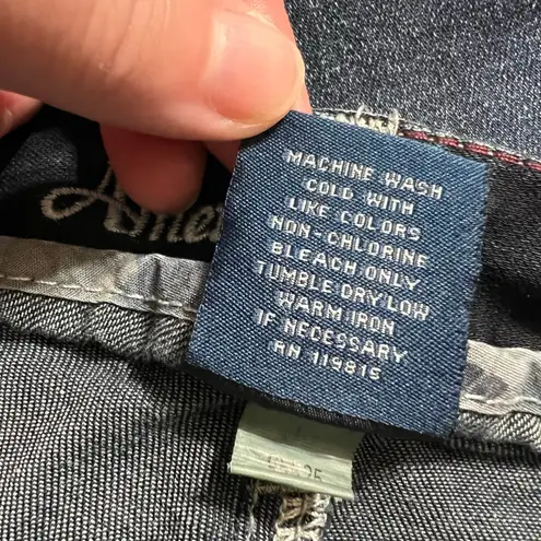 Amethyst Jeans Womens Capri Pants Denim Blue Jeans Dark Wash Embroidered Size 16