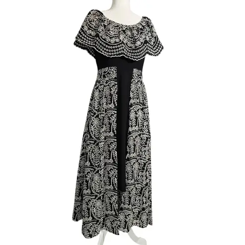 C Wonder by Christian Siriano Runway Ruffle Eyelet Dress Black S Embroidered