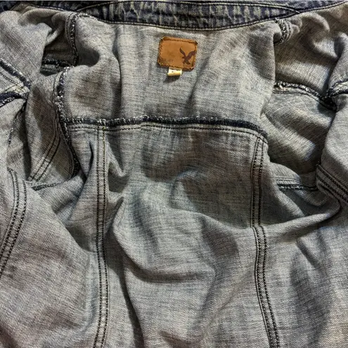 American Eagle  Outfitters Trucker Style Denim Jacket Women’s Size Medium
