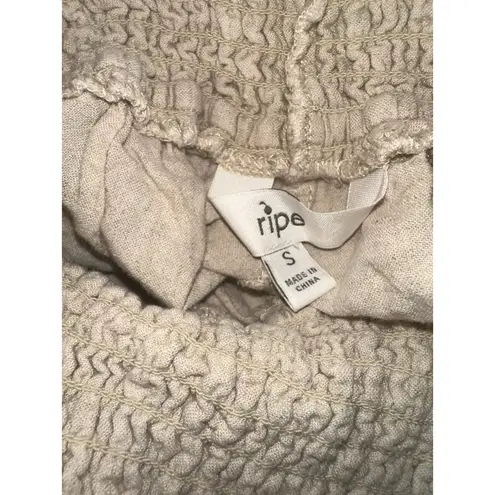 RIPE MATERNITY INDI LINEN PAPERBAG SMOCKED WAIST MATERNITY SHORTS EUC SIZE S Tan