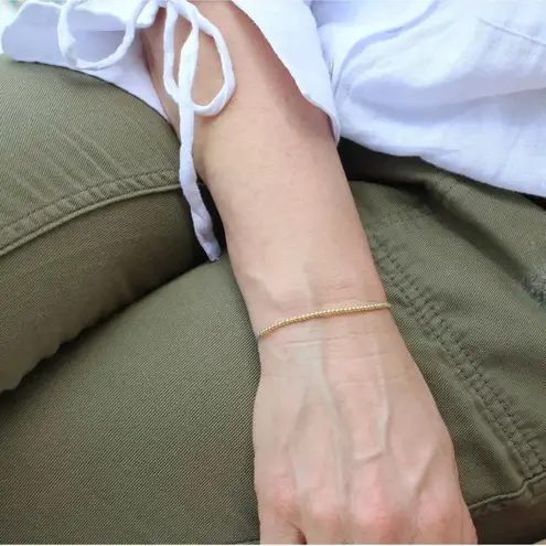 NIB LUCKY FEATHER 14K Gold Dipped Milestone 50th Birthday Stretch Bracelet