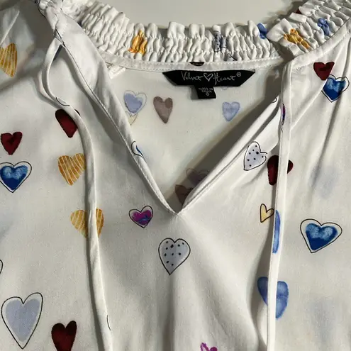 Velvet & Heart Long sleeve Blouse w/ Heart Design in white sz Sm