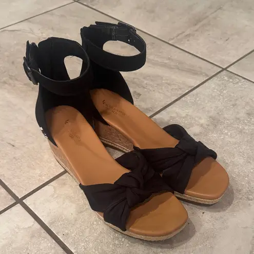 Koolaburra by UGG Women's Attilie Wedge Sandal 8.5 Black