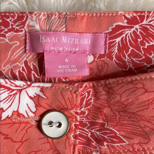 Isaac Mizrahi Floral Tailored Shorts Size 6