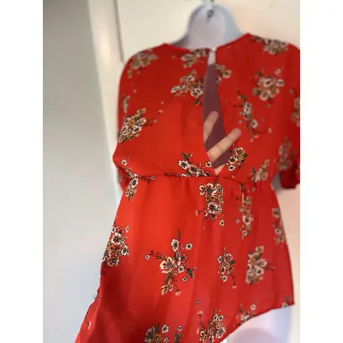 Daisy May Baby Doll Open Back Floral Print Flutter Short Sleeve Top Shirt Medium