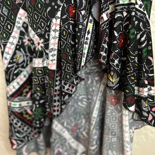 Me 2 Magic Hi Low flare skirt size Large elastic waistband ruffled bottom White