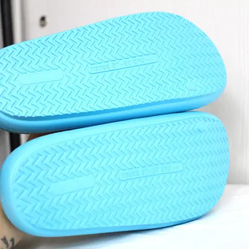 JSlides J/Slides SQUISH Turquoise/Yellow EVA Sandal Size 9 NIB